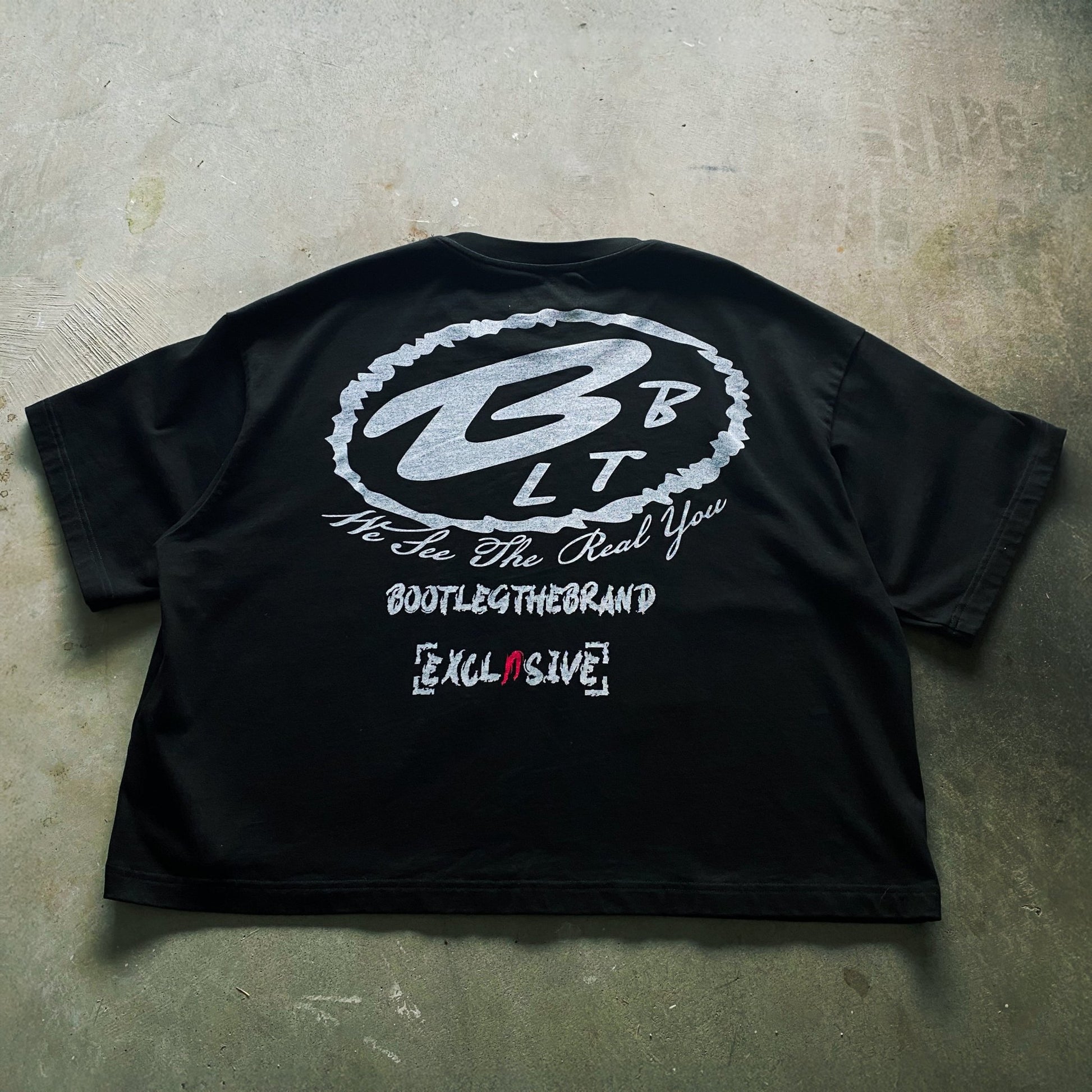 Close Friends Tee (BLACK) - BootLegTheBrand
