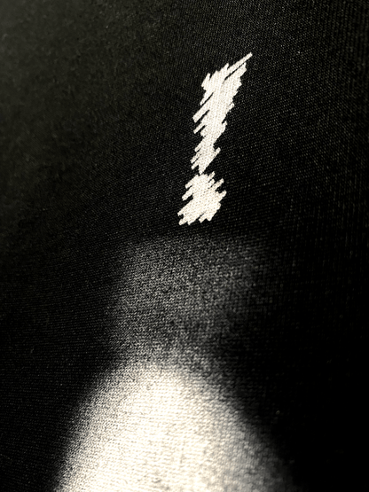 Close Friends Tee (BLACK) - BootLegTheBrand