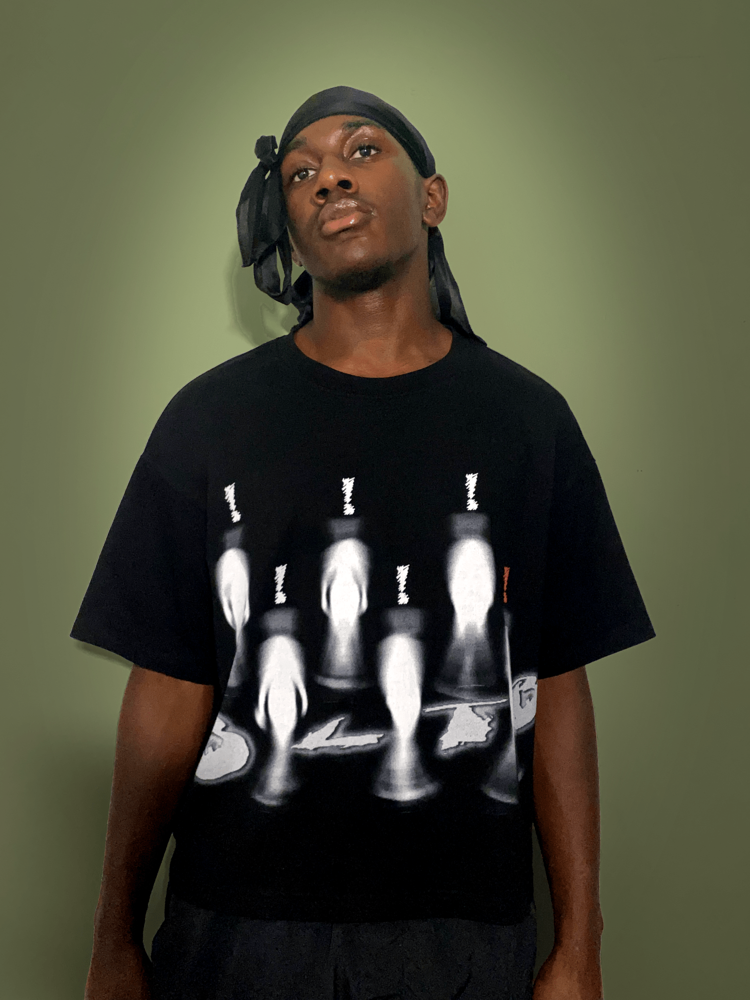 Close Friends Tee (BLACK) - BootLegTheBrand